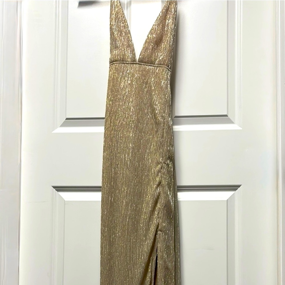 Elegant Gold Evening Dress